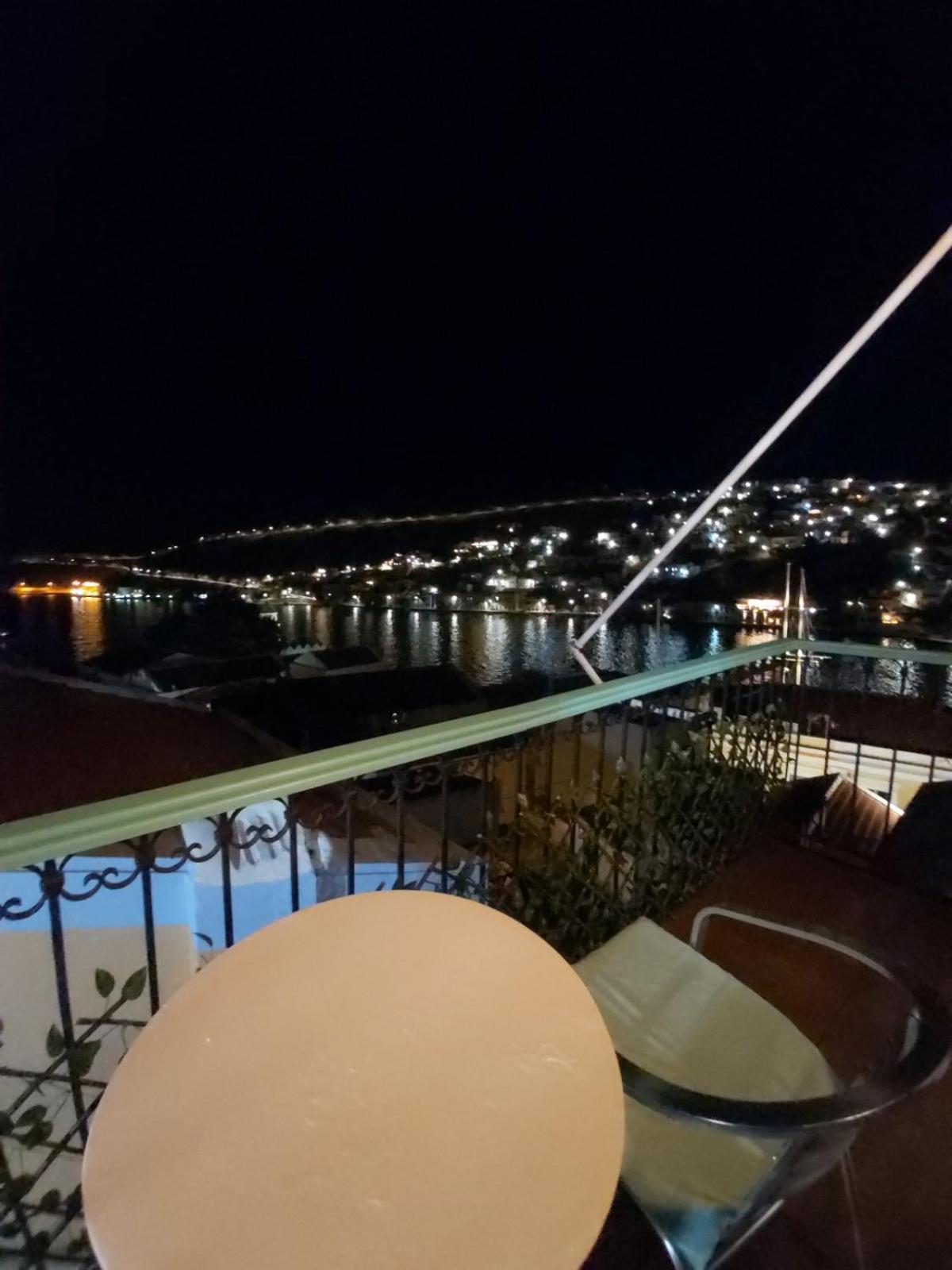 89 Steps Symi 아파트 외부 사진